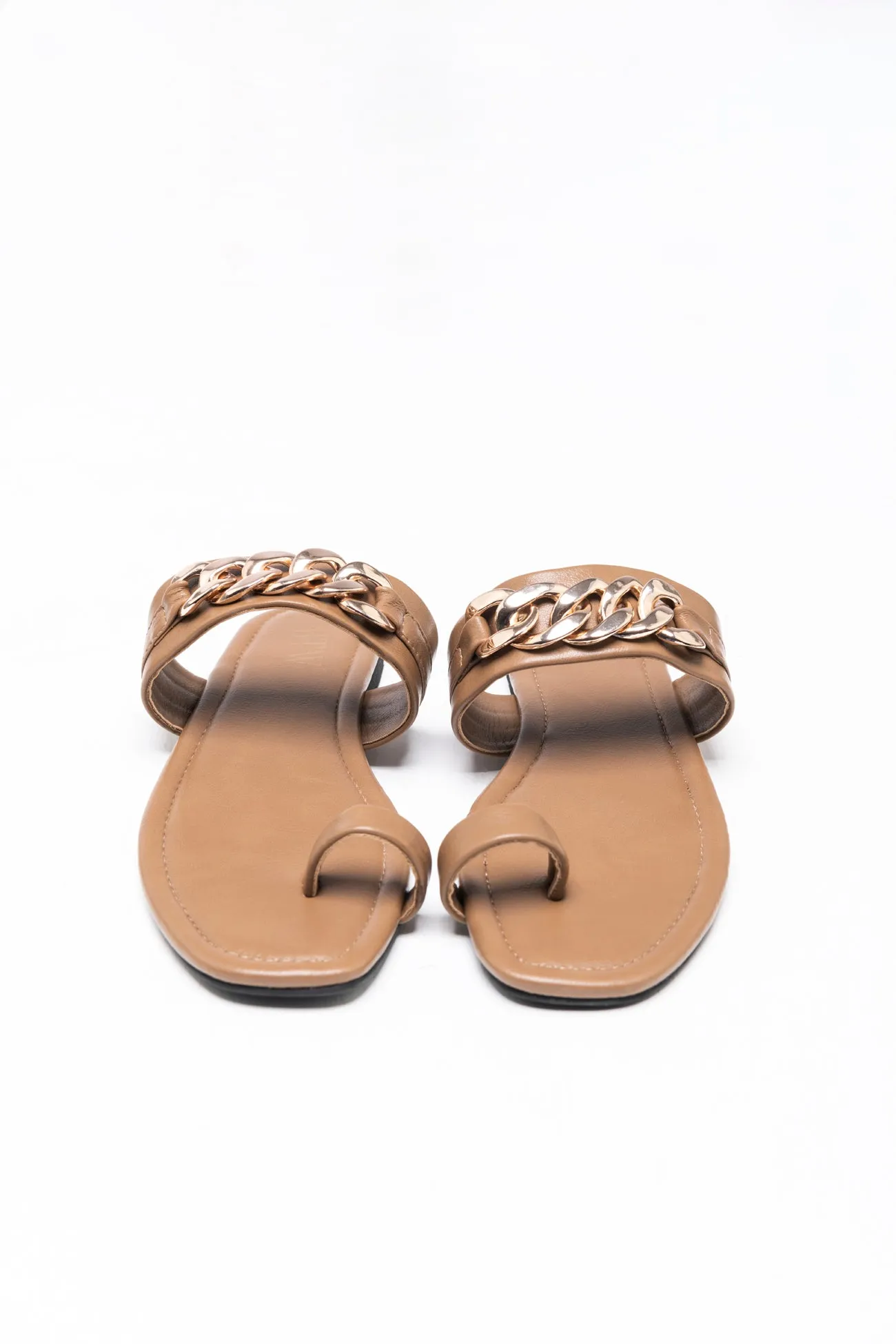 BRAIDED CHAIN FLAT SANDALS