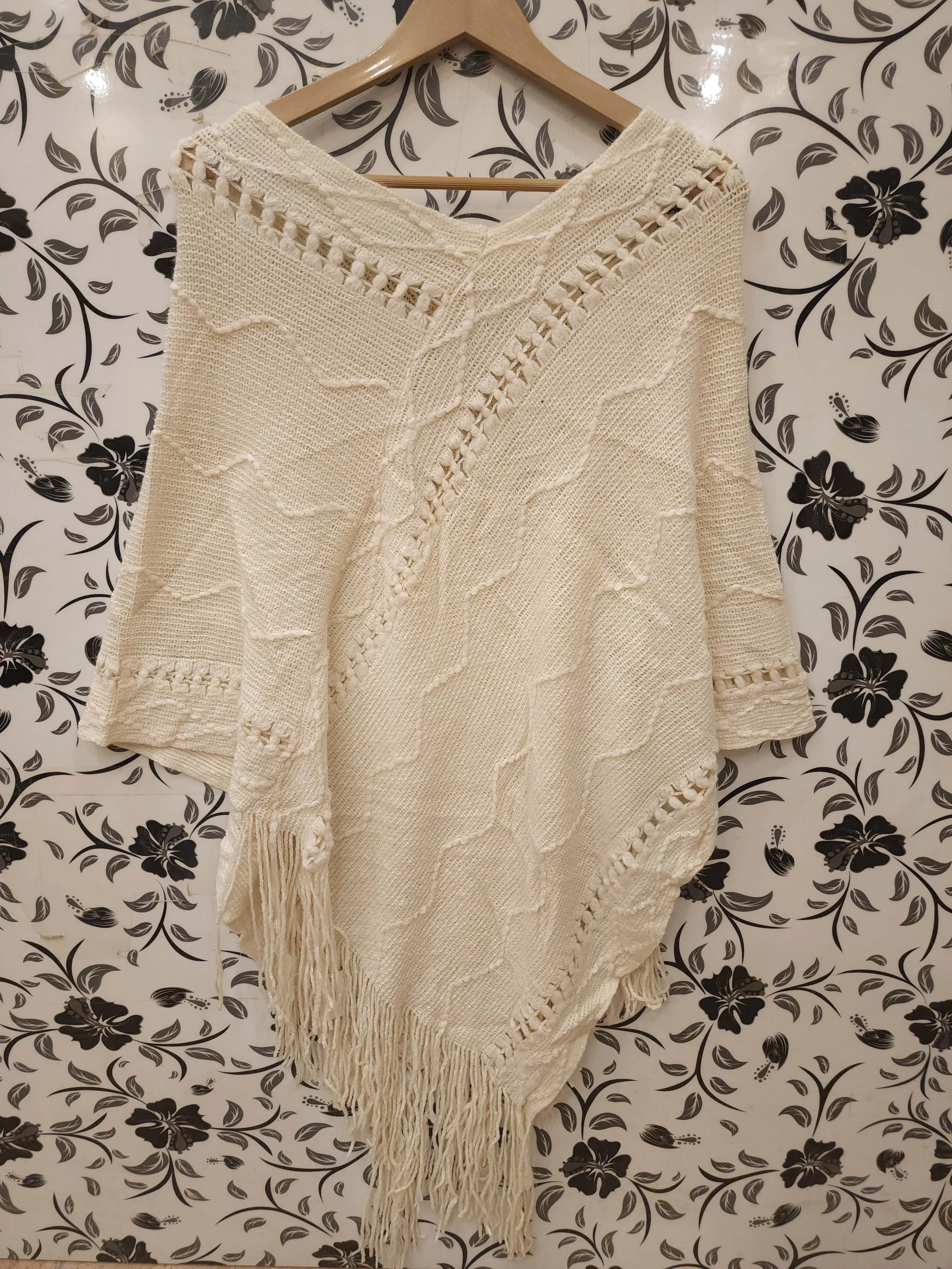 Cream Cap Shawl