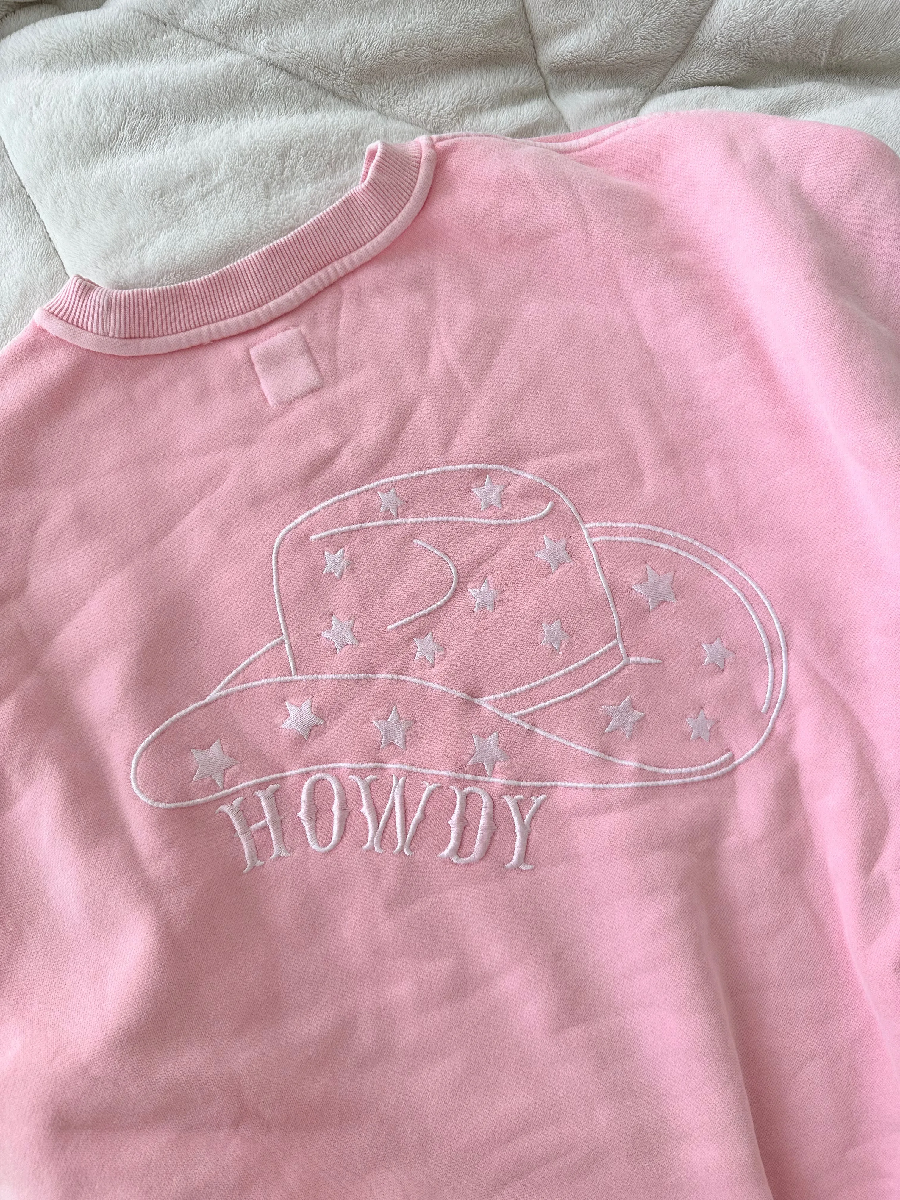 Howdy Cowgirl Embroider Sweatshirt