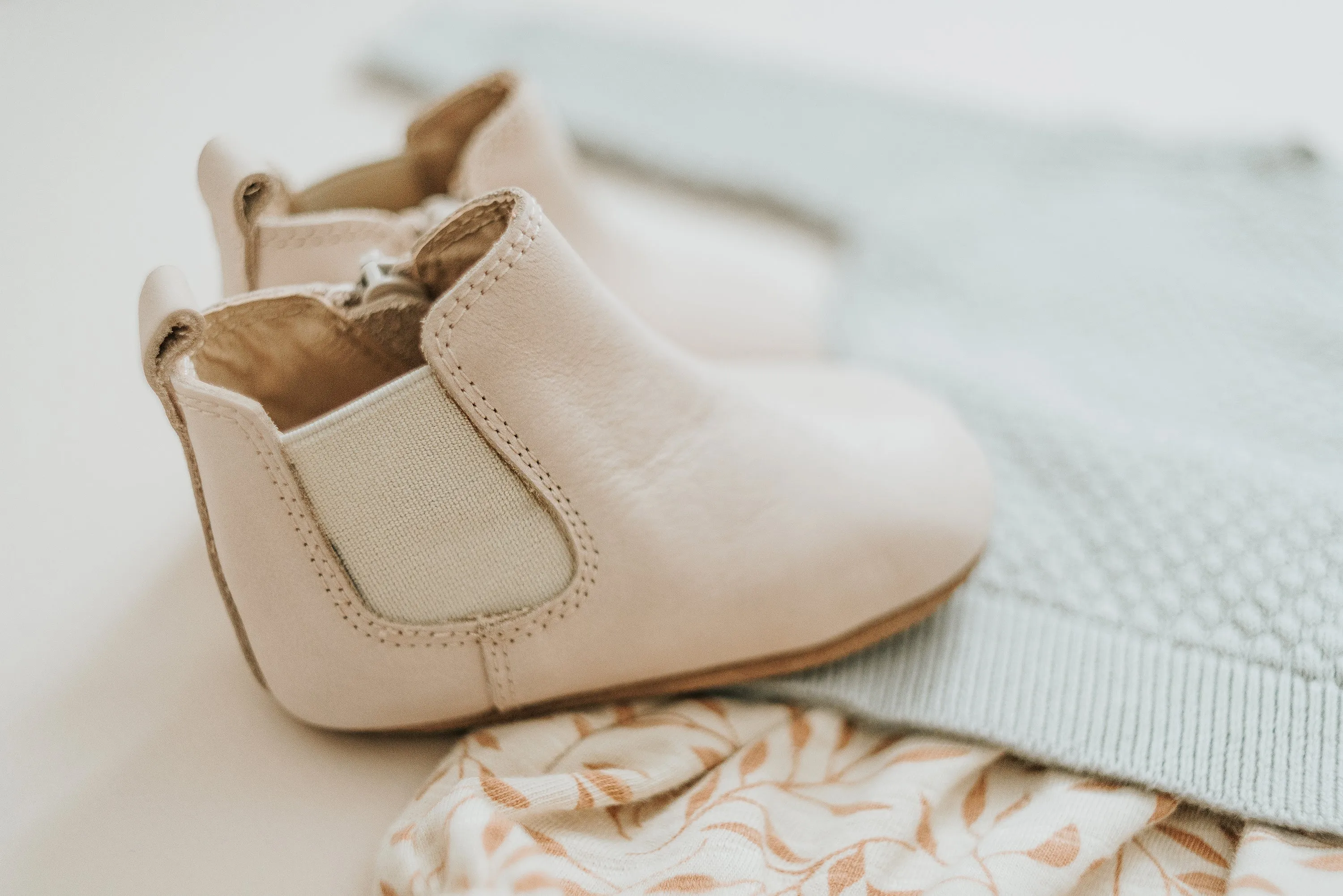 Soft Sole Waxed Leather Chelsea Boot Vail Cream