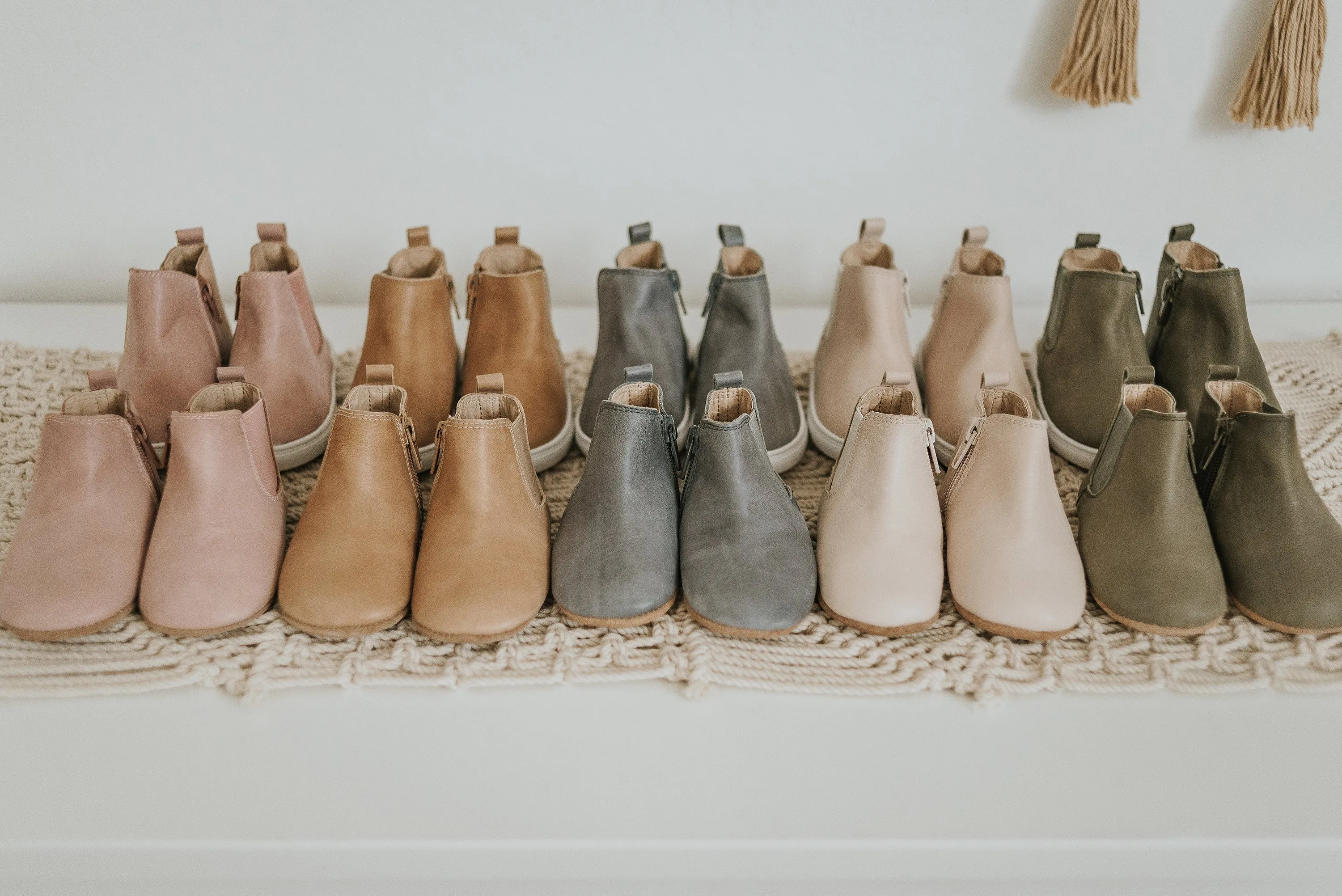 Soft Sole Waxed Leather Chelsea Boot Vail Cream